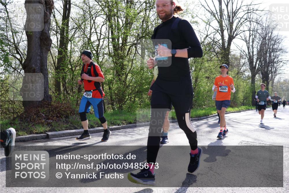 12.04.2026 - 45. Internationalen Wilhelmsburger Insellauf Yannick Fuchs http://msf.ph/oto/9485673 12.04.2026 10:46:45 Laufen 230, 27, 3665 meine-sportfotos.de