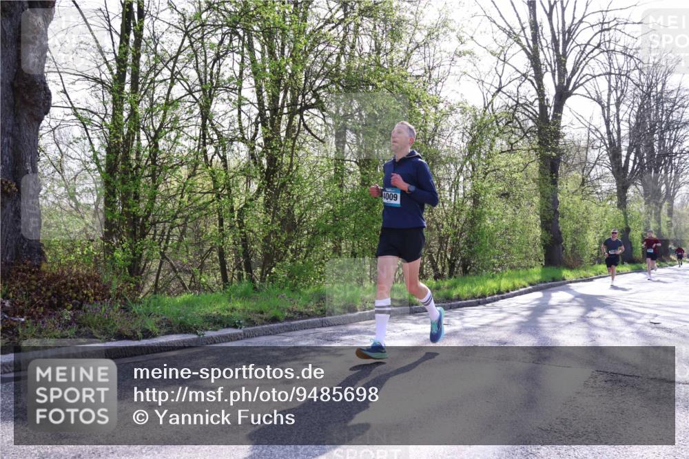 12.04.2026 - 45. Internationalen Wilhelmsburger Insellauf Yannick Fuchs http://msf.ph/oto/9485698 12.04.2026 10:29:01 Laufen 4009 meine-sportfotos.de