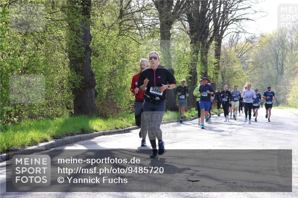 12.04.2026 - 45. Internationalen Wilhelmsburger Insellauf Yannick Fuchs http://msf.ph/oto/9485720 12.04.2026 10:34:57 Laufen 3860, 5690, 3430, 2376, 2301, 5037, 5046 meine-sportfotos.de