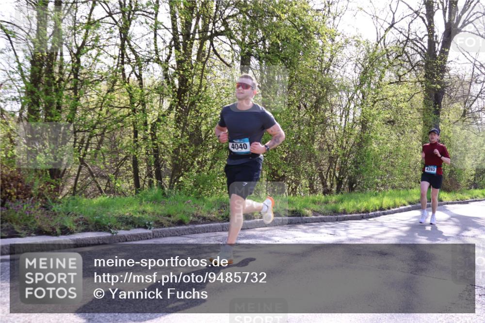 12.04.2026 - 45. Internationalen Wilhelmsburger Insellauf Yannick Fuchs http://msf.ph/oto/9485732 12.04.2026 10:29:04 Laufen 4040, 4393 meine-sportfotos.de