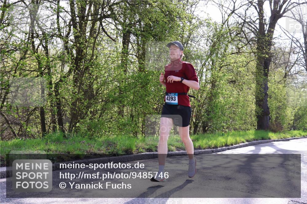 12.04.2026 - 45. Internationalen Wilhelmsburger Insellauf Yannick Fuchs http://msf.ph/oto/9485746 12.04.2026 10:29:06 Laufen 4393 meine-sportfotos.de