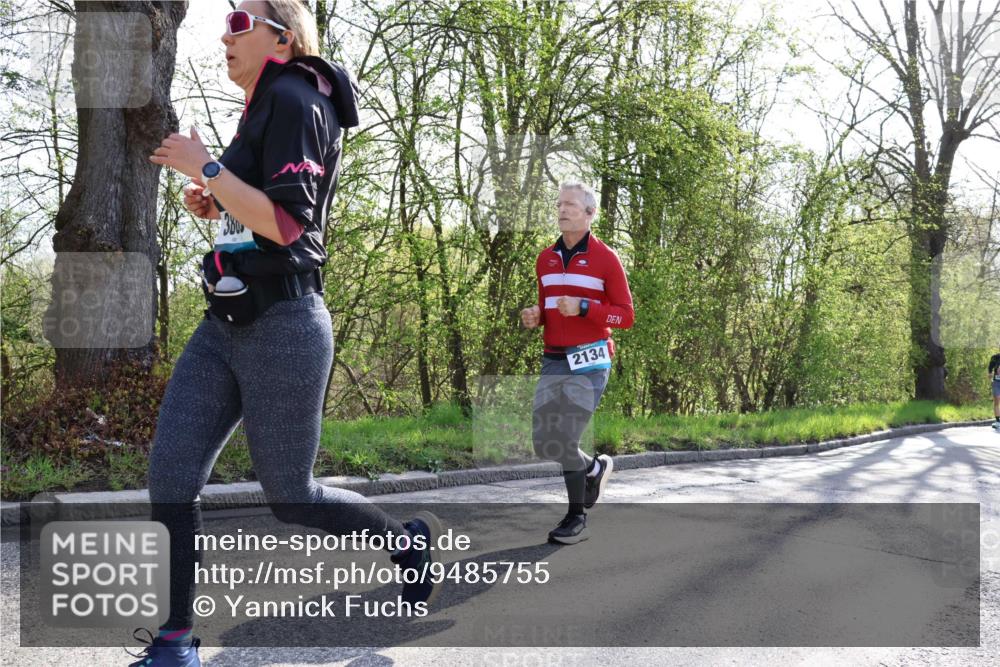 12.04.2026 - 45. Internationalen Wilhelmsburger Insellauf Yannick Fuchs http://msf.ph/oto/9485755 12.04.2026 10:35:01 Laufen 380, 2134 meine-sportfotos.de