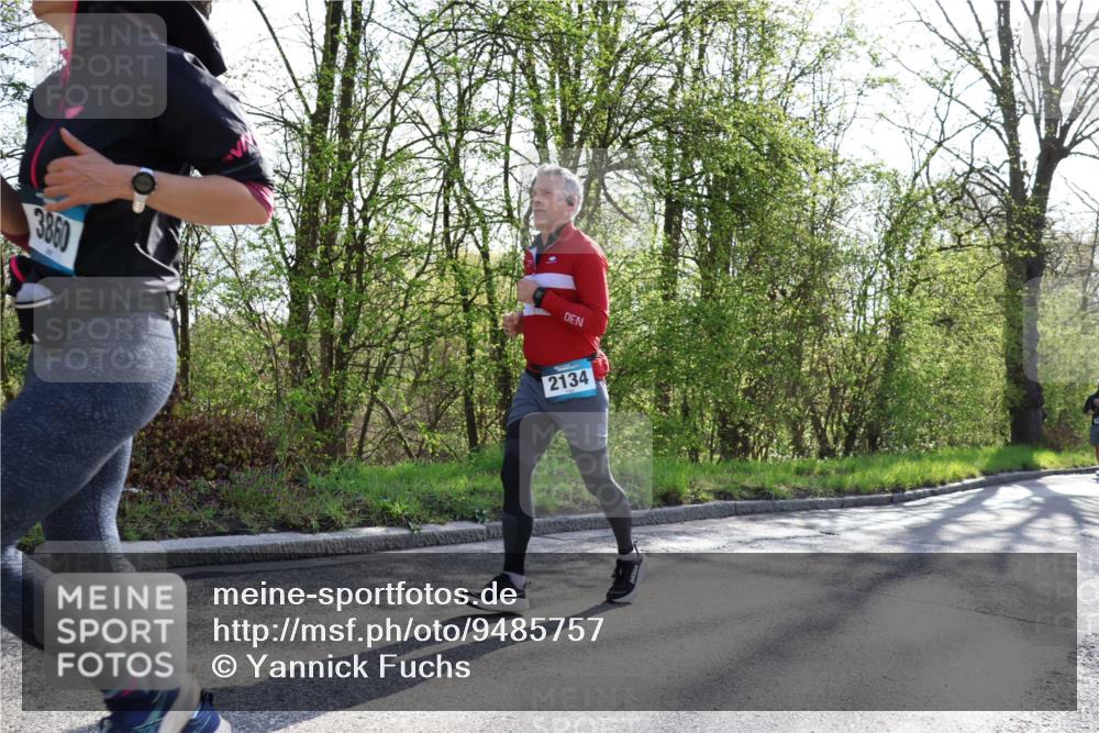 12.04.2026 - 45. Internationalen Wilhelmsburger Insellauf Yannick Fuchs http://msf.ph/oto/9485757 12.04.2026 10:35:01 Laufen 3860, 2134 meine-sportfotos.de