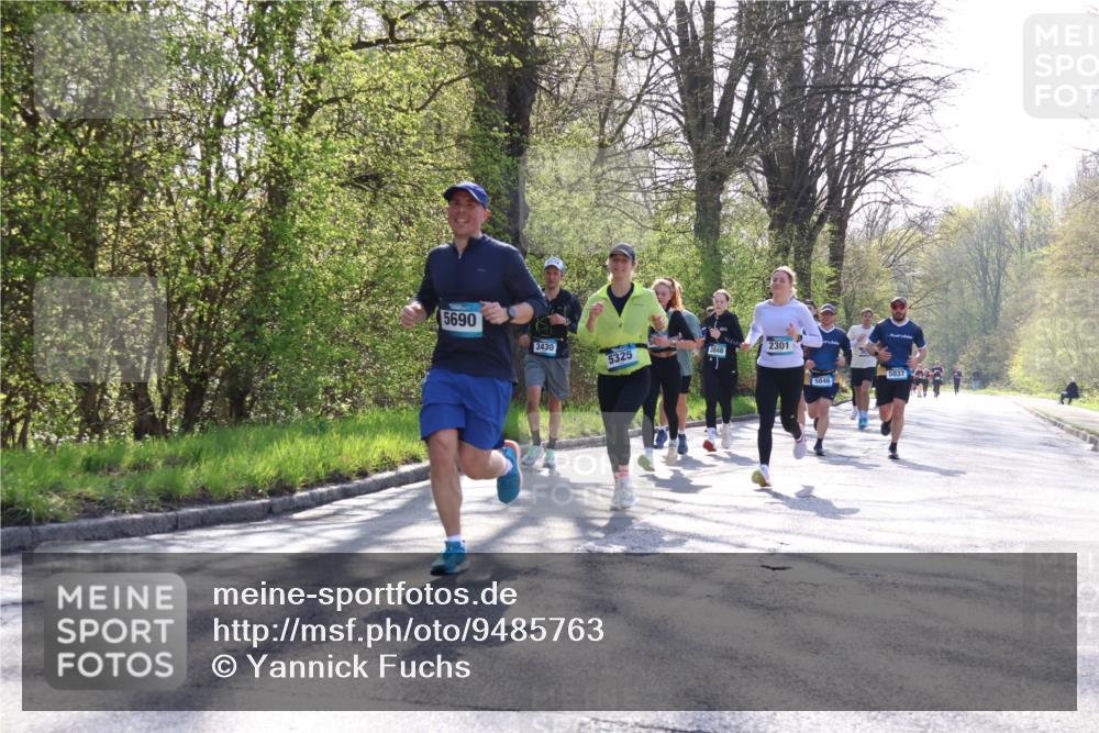 12.04.2026 - 45. Internationalen Wilhelmsburger Insellauf Yannick Fuchs http://msf.ph/oto/9485763 12.04.2026 10:35:02 Laufen 5690, 3430, 5325, 3848, 2301, 5037, 5046 meine-sportfotos.de