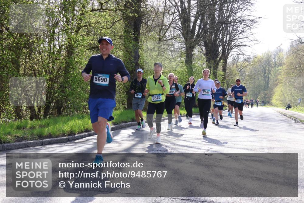 12.04.2026 - 45. Internationalen Wilhelmsburger Insellauf Yannick Fuchs http://msf.ph/oto/9485767 12.04.2026 10:35:02 Laufen 5690, 3430, 5694, 3848, 5325, 2301, 5046, 5037 meine-sportfotos.de