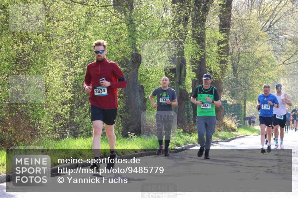 12.04.2026 - 45. Internationalen Wilhelmsburger Insellauf Yannick Fuchs http://msf.ph/oto/9485779 12.04.2026 10:29:11 Laufen 3834, 314, 2521, 2148, 2456 meine-sportfotos.de