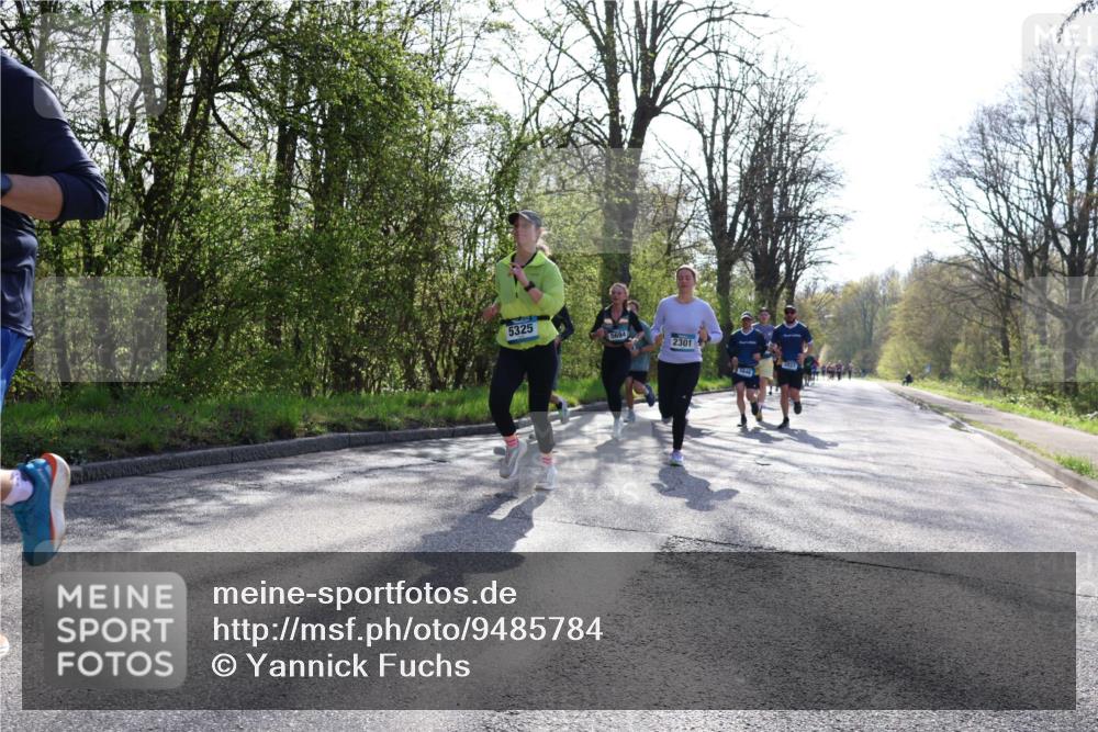 12.04.2026 - 45. Internationalen Wilhelmsburger Insellauf Yannick Fuchs http://msf.ph/oto/9485784 12.04.2026 10:35:04 Laufen 5325, 2301, 5046 meine-sportfotos.de