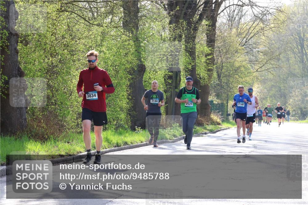 12.04.2026 - 45. Internationalen Wilhelmsburger Insellauf Yannick Fuchs http://msf.ph/oto/9485788 12.04.2026 10:29:12 Laufen 3834, 3144, 2521, 2148, 2400 meine-sportfotos.de