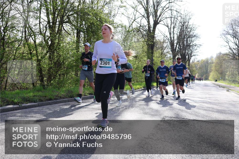 12.04.2026 - 45. Internationalen Wilhelmsburger Insellauf Yannick Fuchs http://msf.ph/oto/9485796 12.04.2026 10:35:05 Laufen 3430, 2301, 3848, 5037, 5046 meine-sportfotos.de