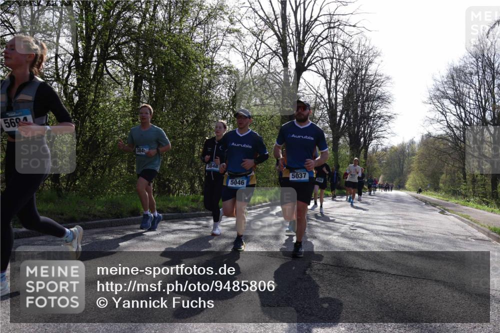 12.04.2026 - 45. Internationalen Wilhelmsburger Insellauf Yannick Fuchs http://msf.ph/oto/9485806 12.04.2026 10:35:06 Laufen 5694, 3849, 3848, 5046, 5037, 3680 meine-sportfotos.de
