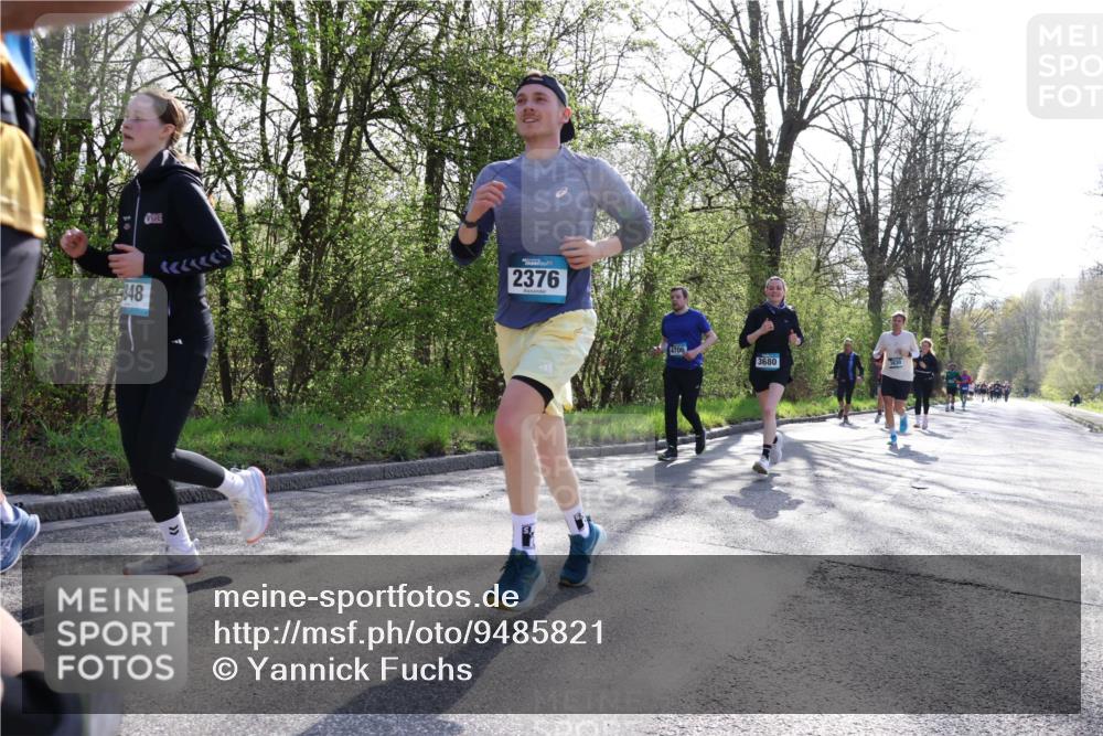 12.04.2026 - 45. Internationalen Wilhelmsburger Insellauf Yannick Fuchs http://msf.ph/oto/9485821 12.04.2026 10:35:07 Laufen 48, 2376, 3680 meine-sportfotos.de