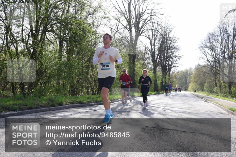 12.04.2026 - 45. Internationalen Wilhelmsburger Insellauf Yannick Fuchs http://msf.ph/oto/9485845 12.04.2026 10:35:11 Laufen 3830 meine-sportfotos.de