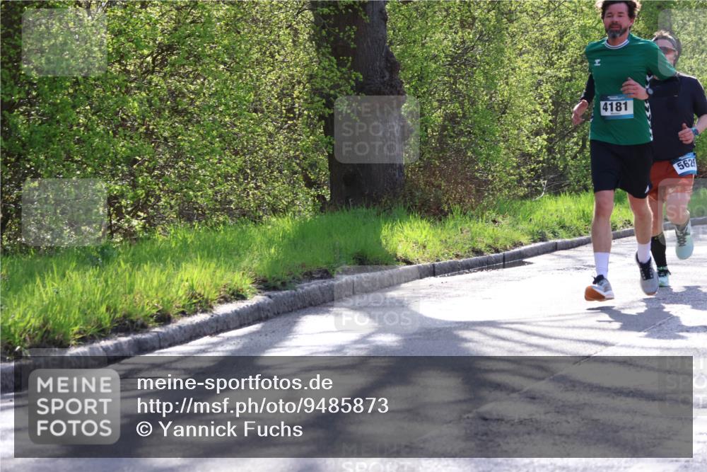 12.04.2026 - 45. Internationalen Wilhelmsburger Insellauf Yannick Fuchs http://msf.ph/oto/9485873 12.04.2026 10:35:14 Laufen 4181, 562 meine-sportfotos.de