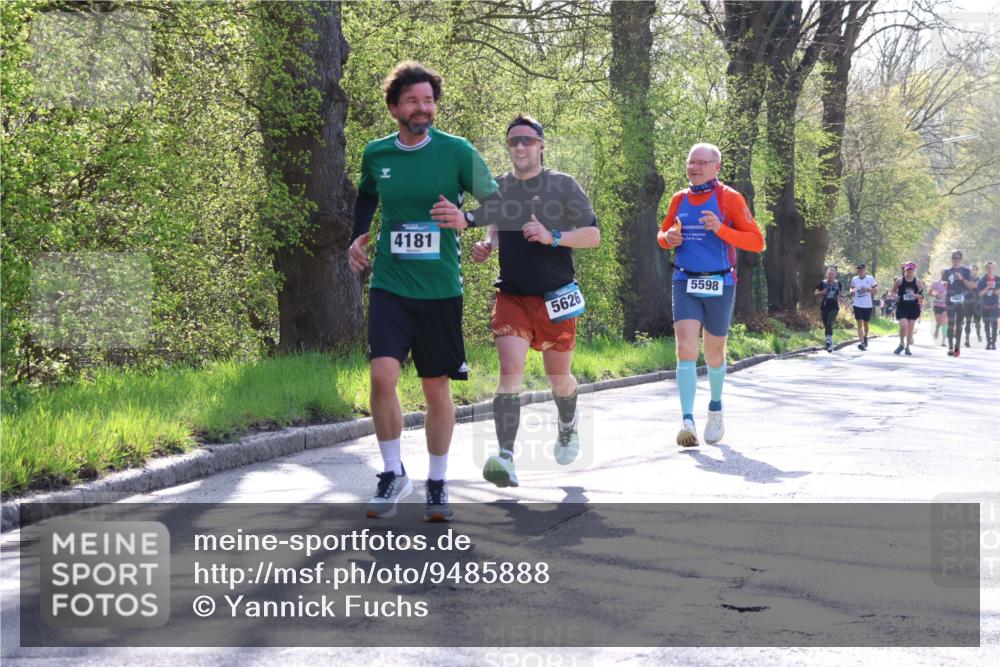 12.04.2026 - 45. Internationalen Wilhelmsburger Insellauf Yannick Fuchs http://msf.ph/oto/9485888 12.04.2026 10:35:16 Laufen 4181, 5626, 5598 meine-sportfotos.de