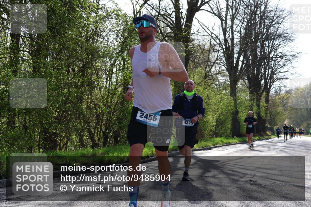 12.04.2026 - 45. Internationalen Wilhelmsburger Insellauf Yannick Fuchs http://msf.ph/oto/9485904 12.04.2026 10:29:23 Laufen 2456, 4325 meine-sportfotos.de