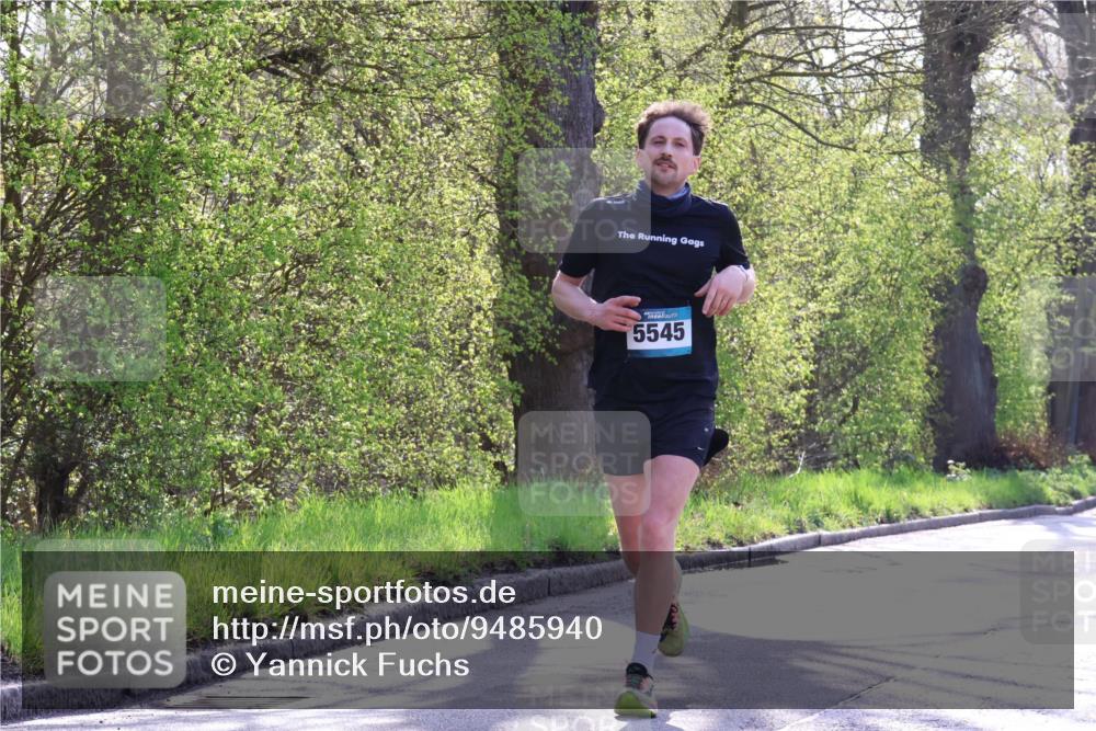 12.04.2026 - 45. Internationalen Wilhelmsburger Insellauf Yannick Fuchs http://msf.ph/oto/9485940 12.04.2026 10:29:27 Laufen 5545 meine-sportfotos.de