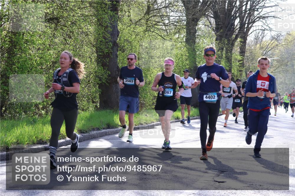 12.04.2026 - 45. Internationalen Wilhelmsburger Insellauf Yannick Fuchs http://msf.ph/oto/9485967 12.04.2026 10:35:28 Laufen 3563, 367, 4402, 4357, 3566, 3566 meine-sportfotos.de