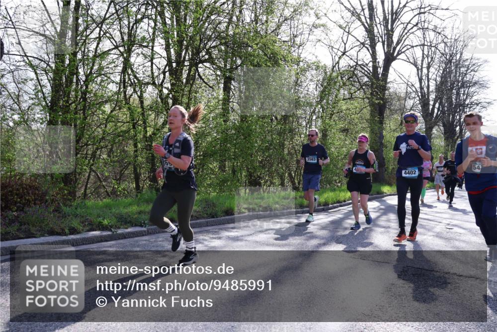 12.04.2026 - 45. Internationalen Wilhelmsburger Insellauf Yannick Fuchs http://msf.ph/oto/9485991 12.04.2026 10:35:30 Laufen 3563, 4402, 54 meine-sportfotos.de
