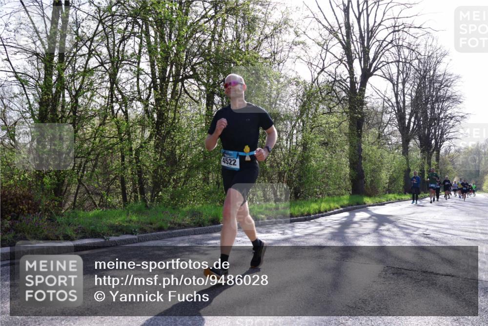 12.04.2026 - 45. Internationalen Wilhelmsburger Insellauf Yannick Fuchs http://msf.ph/oto/9486028 12.04.2026 10:29:35 Laufen 4522 meine-sportfotos.de