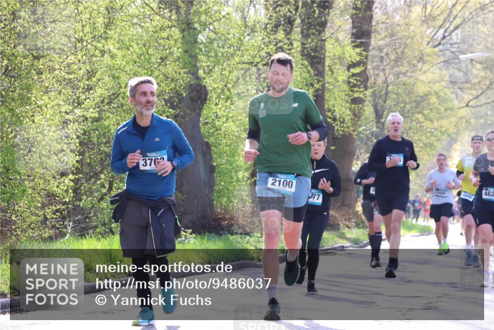 12.04.2026 - 45. Internationalen Wilhelmsburger Insellauf Yannick Fuchs http://msf.ph/oto/9486037 12.04.2026 10:29:37 Laufen 2025, 3762, 2100, 77, 4490, 462, 4608 meine-sportfotos.de