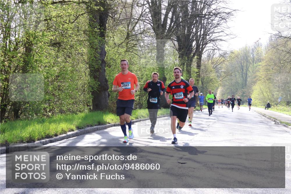 12.04.2026 - 45. Internationalen Wilhelmsburger Insellauf Yannick Fuchs http://msf.ph/oto/9486060 12.04.2026 10:35:37 Laufen 2841, 5562, 3500, 3174 meine-sportfotos.de