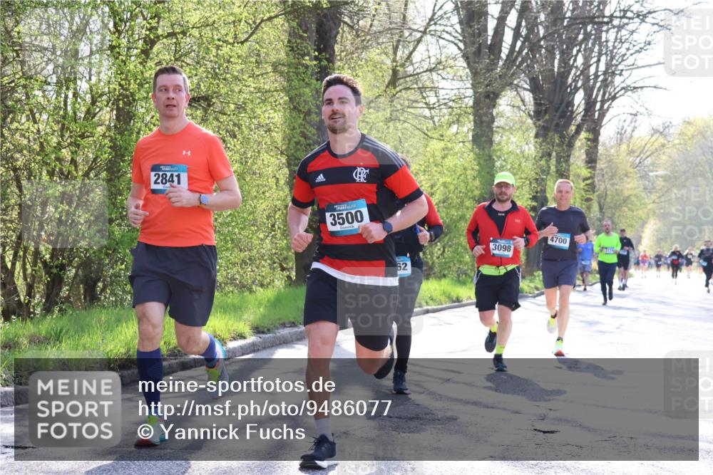12.04.2026 - 45. Internationalen Wilhelmsburger Insellauf Yannick Fuchs http://msf.ph/oto/9486077 12.04.2026 10:35:38 Laufen 2841, 3500, 62, 3098, 4700 meine-sportfotos.de