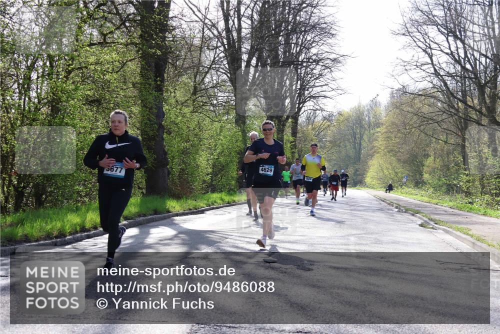 12.04.2026 - 45. Internationalen Wilhelmsburger Insellauf Yannick Fuchs http://msf.ph/oto/9486088 12.04.2026 10:29:42 Laufen 5677, 4629 meine-sportfotos.de