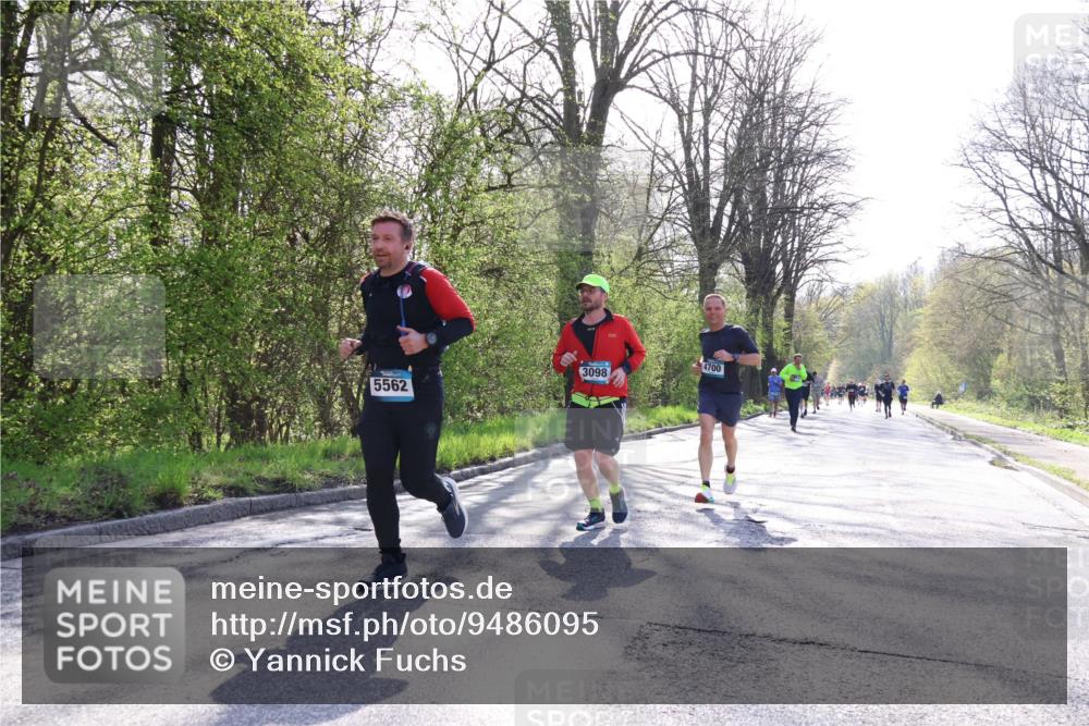 12.04.2026 - 45. Internationalen Wilhelmsburger Insellauf Yannick Fuchs http://msf.ph/oto/9486095 12.04.2026 10:35:40 Laufen 5562, 3098, 4700 meine-sportfotos.de