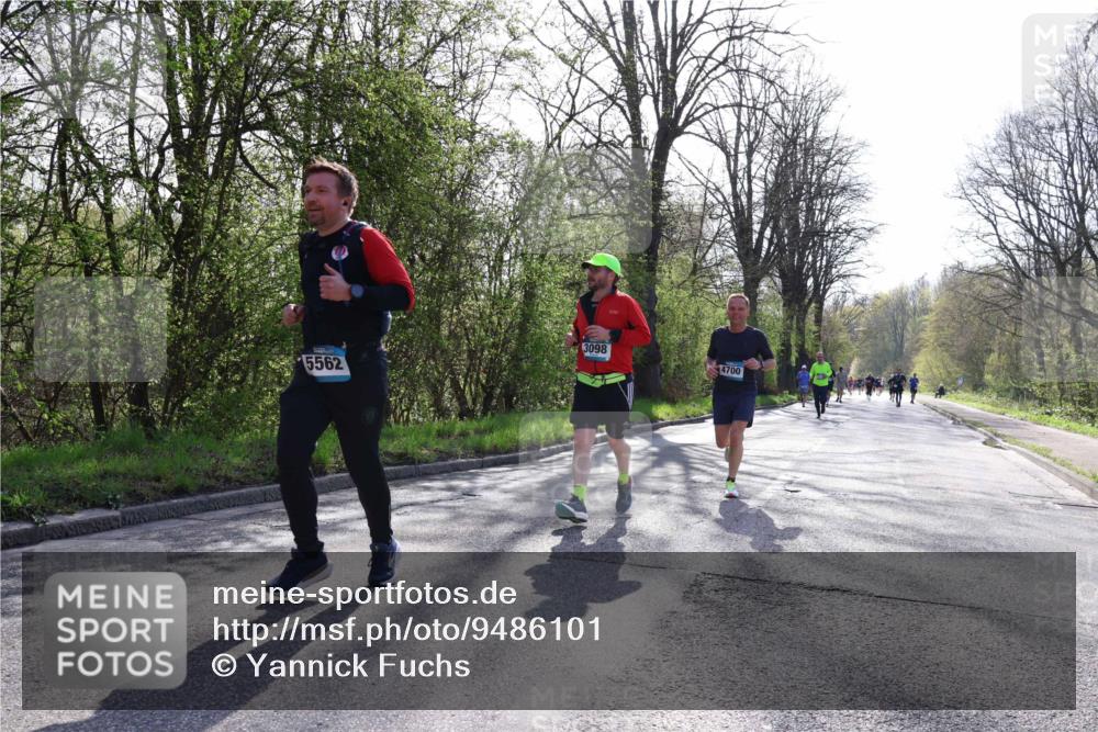 12.04.2026 - 45. Internationalen Wilhelmsburger Insellauf Yannick Fuchs http://msf.ph/oto/9486101 12.04.2026 10:35:40 Laufen 3098, 4700, 5562 meine-sportfotos.de