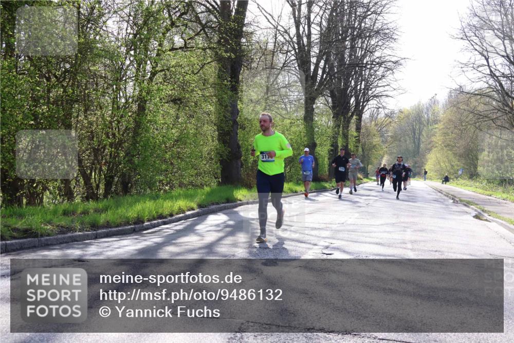 12.04.2026 - 45. Internationalen Wilhelmsburger Insellauf Yannick Fuchs http://msf.ph/oto/9486132 12.04.2026 10:35:45 Laufen 317 meine-sportfotos.de