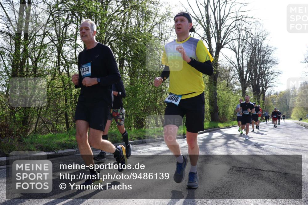 12.04.2026 - 45. Internationalen Wilhelmsburger Insellauf Yannick Fuchs http://msf.ph/oto/9486139 12.04.2026 10:29:47 Laufen 3444, 4608, 4871 meine-sportfotos.de