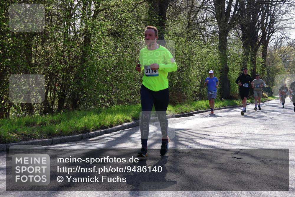 12.04.2026 - 45. Internationalen Wilhelmsburger Insellauf Yannick Fuchs http://msf.ph/oto/9486140 12.04.2026 10:35:46 Laufen 3174, 3450, 2206, 3484 meine-sportfotos.de