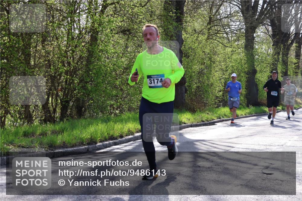 12.04.2026 - 45. Internationalen Wilhelmsburger Insellauf Yannick Fuchs http://msf.ph/oto/9486143 12.04.2026 10:35:46 Laufen 3174, 3450, 2206, 3484 meine-sportfotos.de