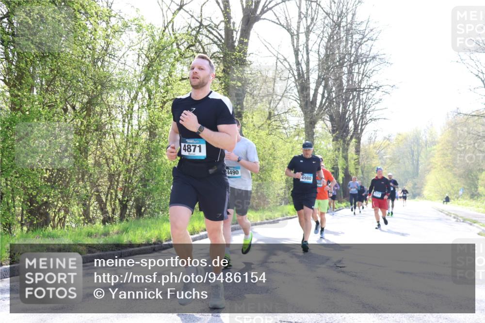 12.04.2026 - 45. Internationalen Wilhelmsburger Insellauf Yannick Fuchs http://msf.ph/oto/9486154 12.04.2026 10:29:49 Laufen 4871, 4490, 4980 meine-sportfotos.de