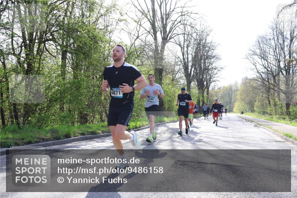 12.04.2026 - 45. Internationalen Wilhelmsburger Insellauf Yannick Fuchs http://msf.ph/oto/9486158 12.04.2026 10:29:49 Laufen 4871, 4490, 4980 meine-sportfotos.de