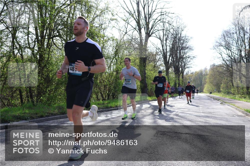 12.04.2026 - 45. Internationalen Wilhelmsburger Insellauf Yannick Fuchs http://msf.ph/oto/9486163 12.04.2026 10:29:49 Laufen 48, 4490, 4980 meine-sportfotos.de