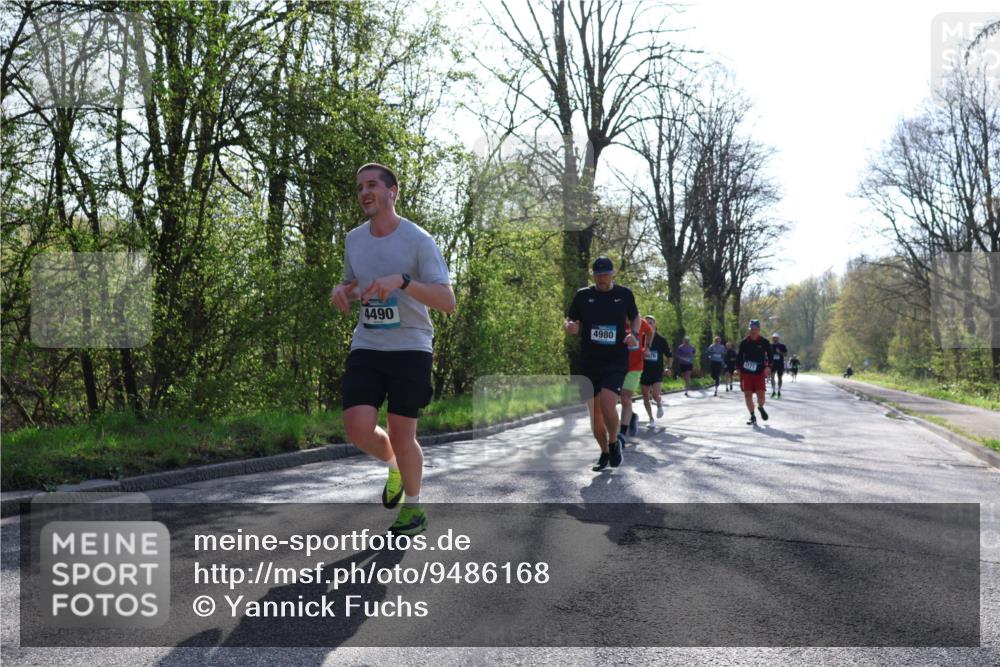 12.04.2026 - 45. Internationalen Wilhelmsburger Insellauf Yannick Fuchs http://msf.ph/oto/9486168 12.04.2026 10:29:50 Laufen 4490, 4980, 1171 meine-sportfotos.de