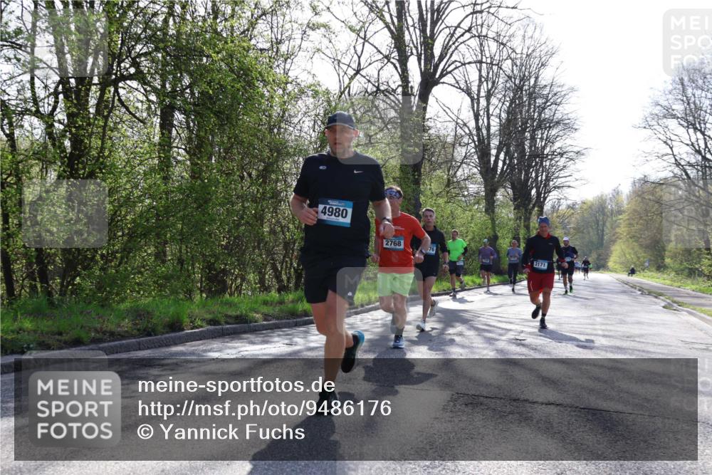 12.04.2026 - 45. Internationalen Wilhelmsburger Insellauf Yannick Fuchs http://msf.ph/oto/9486176 12.04.2026 10:29:51 Laufen 4980, 2768, 76, 3171 meine-sportfotos.de