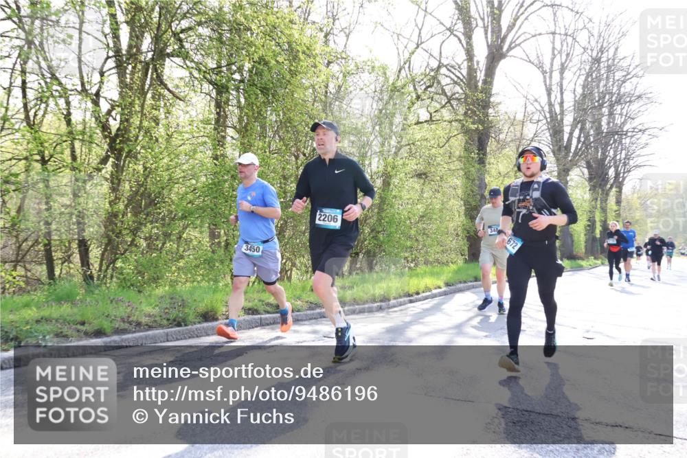 12.04.2026 - 45. Internationalen Wilhelmsburger Insellauf Yannick Fuchs http://msf.ph/oto/9486196 12.04.2026 10:35:51 Laufen 3450, 2206, 672 meine-sportfotos.de