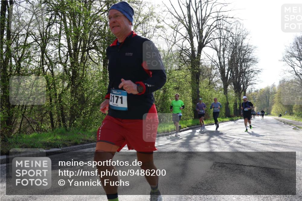 12.04.2026 - 45. Internationalen Wilhelmsburger Insellauf Yannick Fuchs http://msf.ph/oto/9486200 12.04.2026 10:29:53 Laufen 3, 3171, 531, 3705, 3781 meine-sportfotos.de