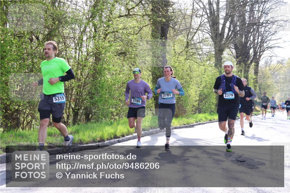 12.04.2026 - 45. Internationalen Wilhelmsburger Insellauf Yannick Fuchs http://msf.ph/oto/9486206 12.04.2026 10:29:54 Laufen 5315, 3781, 2379, 3785 meine-sportfotos.de