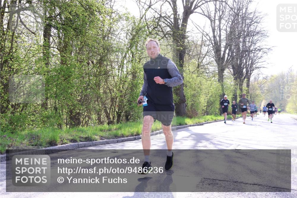 12.04.2026 - 45. Internationalen Wilhelmsburger Insellauf Yannick Fuchs http://msf.ph/oto/9486236 12.04.2026 10:29:58 Laufen  meine-sportfotos.de