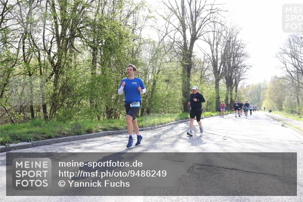 12.04.2026 - 45. Internationalen Wilhelmsburger Insellauf Yannick Fuchs http://msf.ph/oto/9486249 12.04.2026 10:35:56 Laufen 4297 meine-sportfotos.de