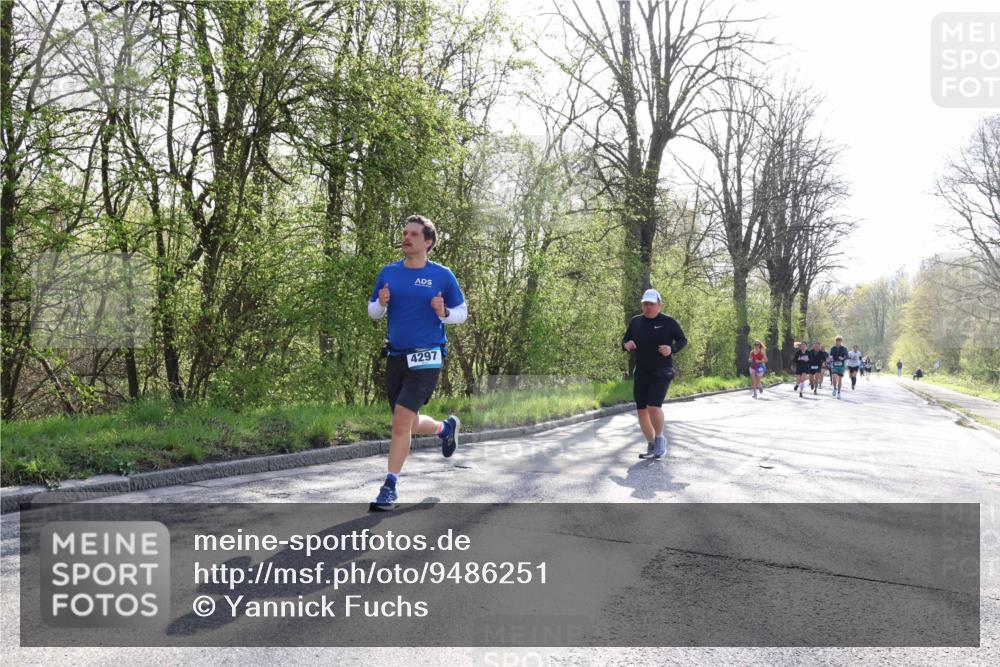 12.04.2026 - 45. Internationalen Wilhelmsburger Insellauf Yannick Fuchs http://msf.ph/oto/9486251 12.04.2026 10:35:57 Laufen 4297 meine-sportfotos.de