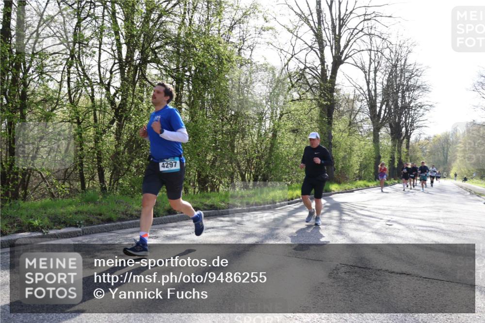 12.04.2026 - 45. Internationalen Wilhelmsburger Insellauf Yannick Fuchs http://msf.ph/oto/9486255 12.04.2026 10:35:57 Laufen 4297 meine-sportfotos.de