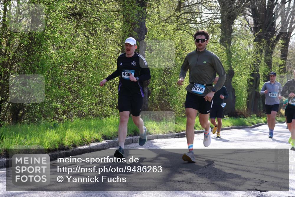 12.04.2026 - 45. Internationalen Wilhelmsburger Insellauf Yannick Fuchs http://msf.ph/oto/9486263 12.04.2026 10:30:01 Laufen 440, 5688, 2878, 309 meine-sportfotos.de
