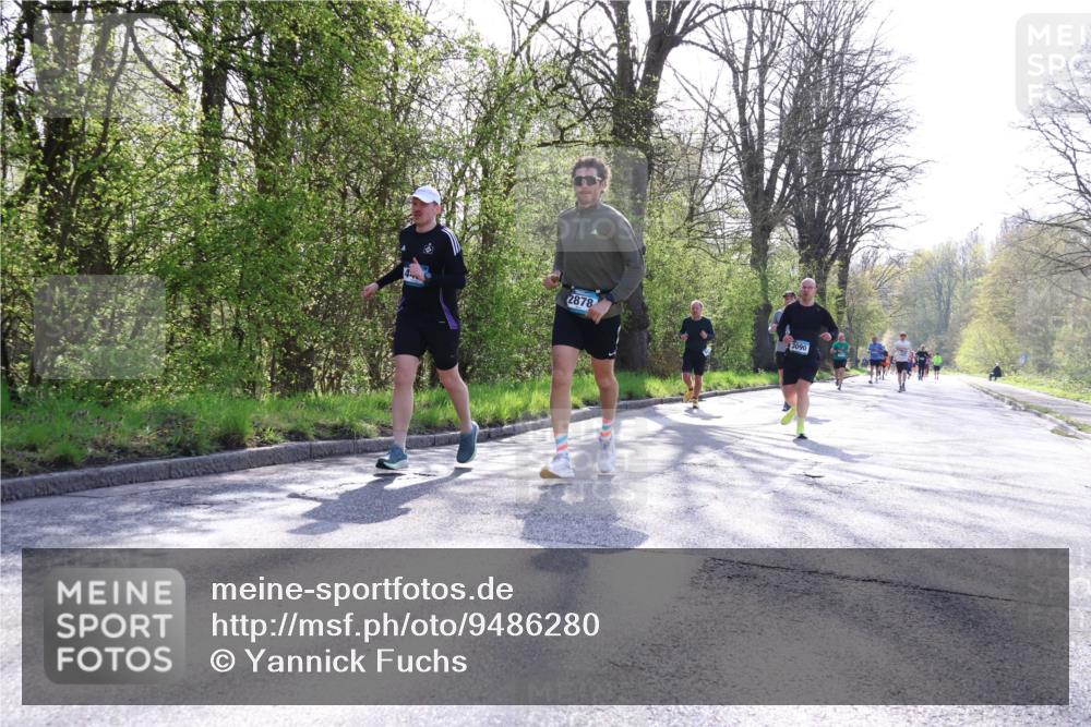 12.04.2026 - 45. Internationalen Wilhelmsburger Insellauf Yannick Fuchs http://msf.ph/oto/9486280 12.04.2026 10:30:03 Laufen 2878 meine-sportfotos.de