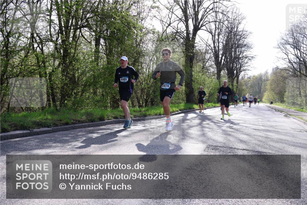 12.04.2026 - 45. Internationalen Wilhelmsburger Insellauf Yannick Fuchs http://msf.ph/oto/9486285 12.04.2026 10:30:03 Laufen 4401, 2878 meine-sportfotos.de