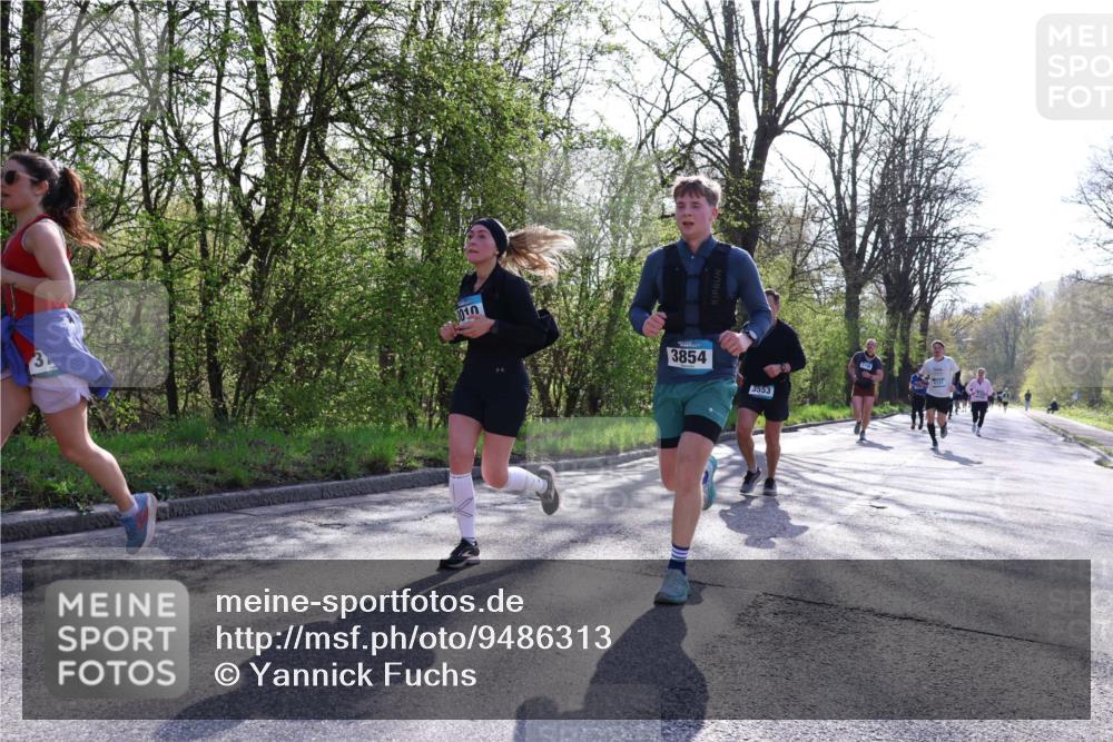 12.04.2026 - 45. Internationalen Wilhelmsburger Insellauf Yannick Fuchs http://msf.ph/oto/9486313 12.04.2026 10:36:03 Laufen 3010, 3854, 3553 meine-sportfotos.de