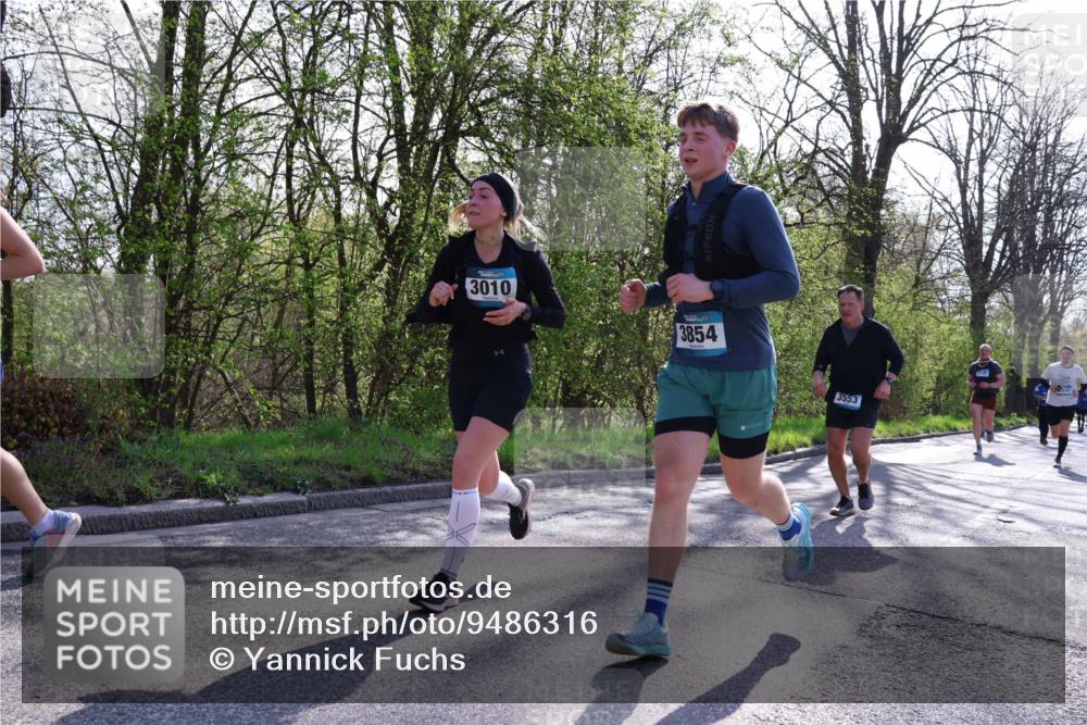 12.04.2026 - 45. Internationalen Wilhelmsburger Insellauf Yannick Fuchs http://msf.ph/oto/9486316 12.04.2026 10:36:03 Laufen 3010, 3854, 3553, 5149 meine-sportfotos.de